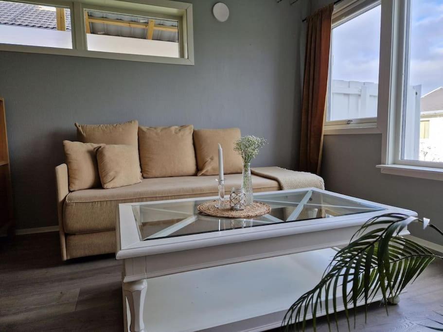 Leilighet I Tromso Kvaloysletta Ngoại thất bức ảnh